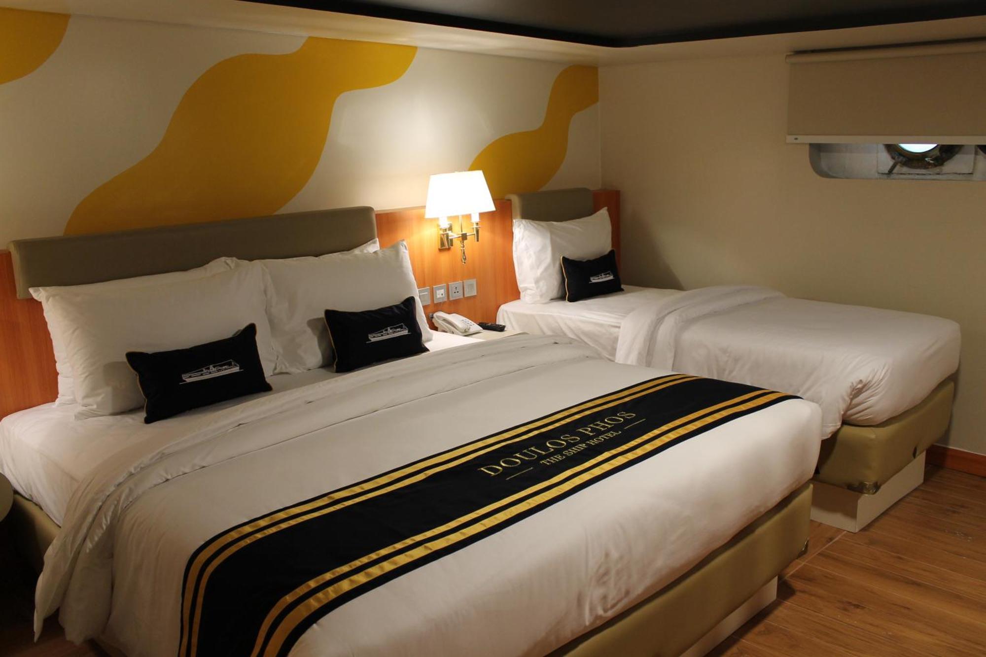Doulos Phos The Ship Hotel Lagoi Quarto foto