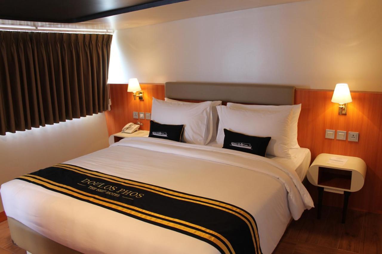 Doulos Phos The Ship Hotel Lagoi Quarto foto